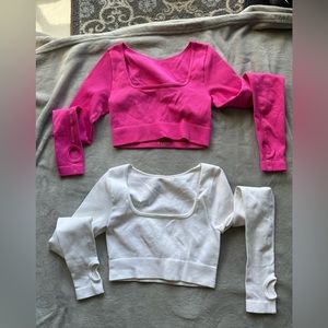 2 PACK Crop top. White and Pink. Size: S. worn once